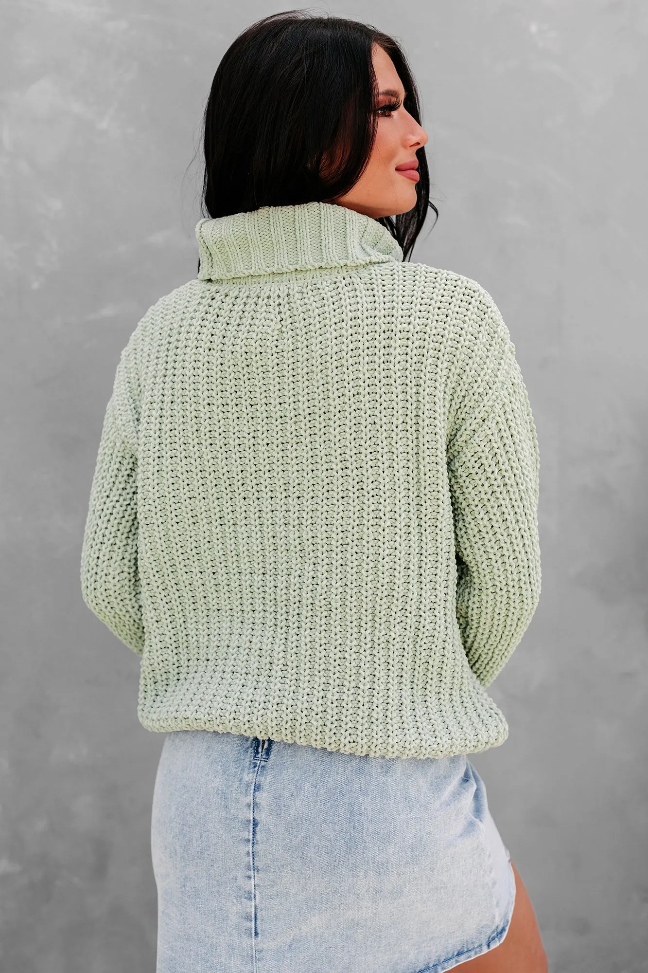 Blizzard Bliss Chenille Cable Knit Sweater (Leaf)