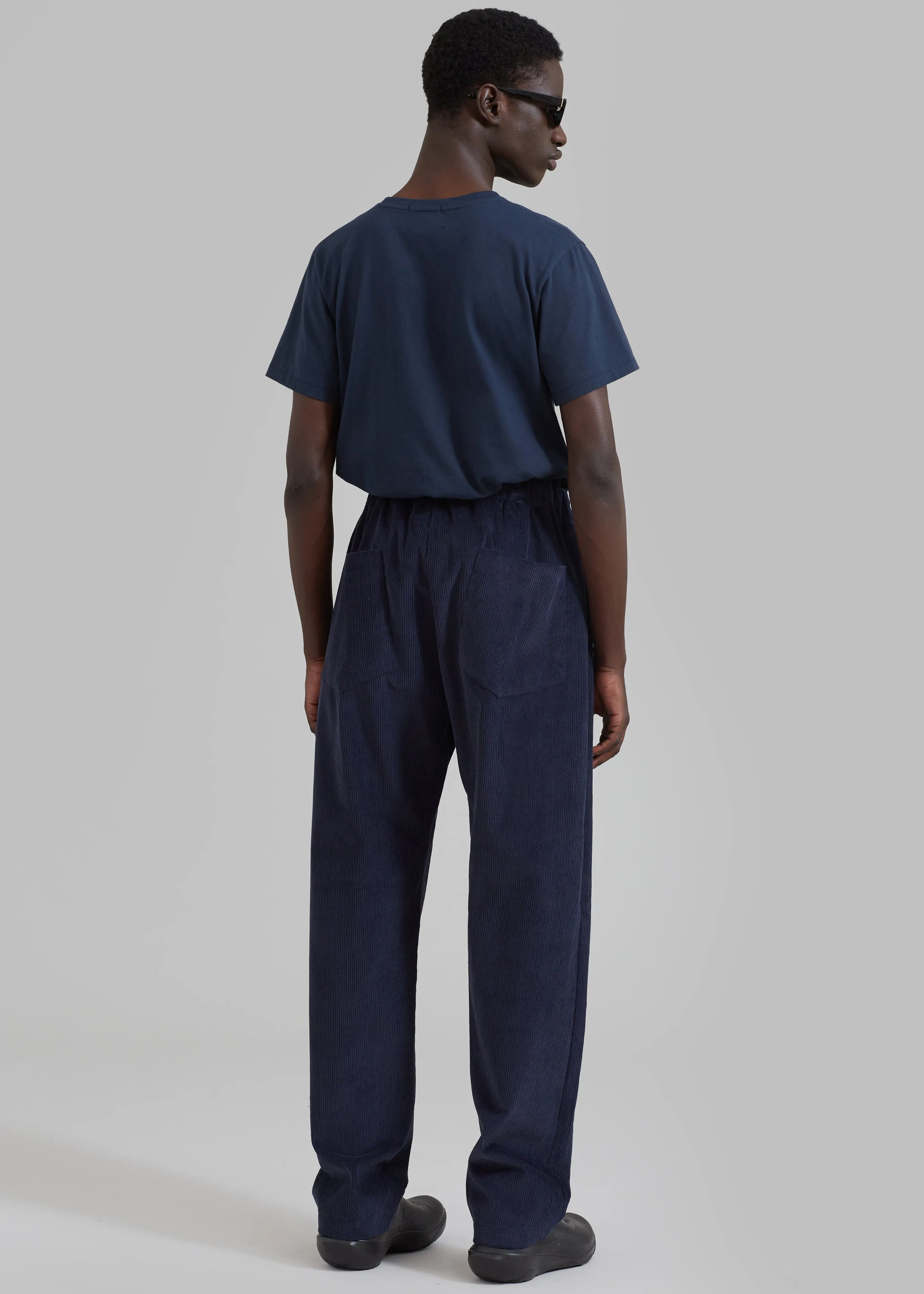 Camden Corduroy Pants - Navy