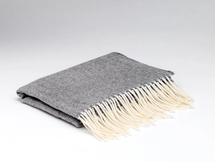 McNutt Cashmere Wrap | Uniform Grey