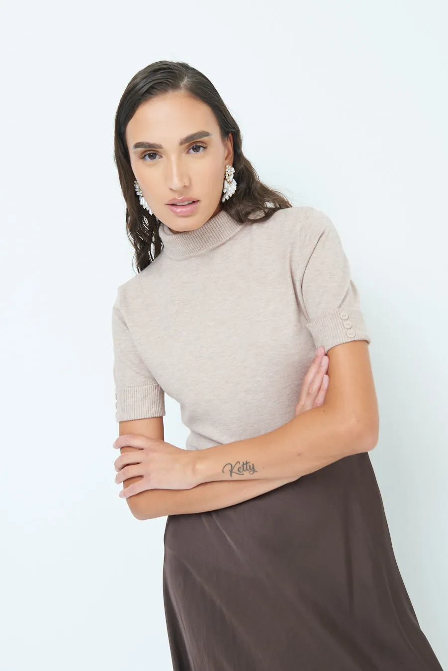 Short-sleeve turtleneck top wholesale