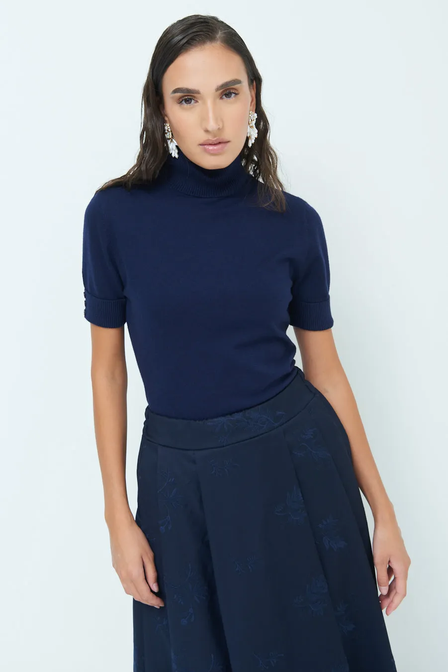 Short-sleeve turtleneck top wholesale