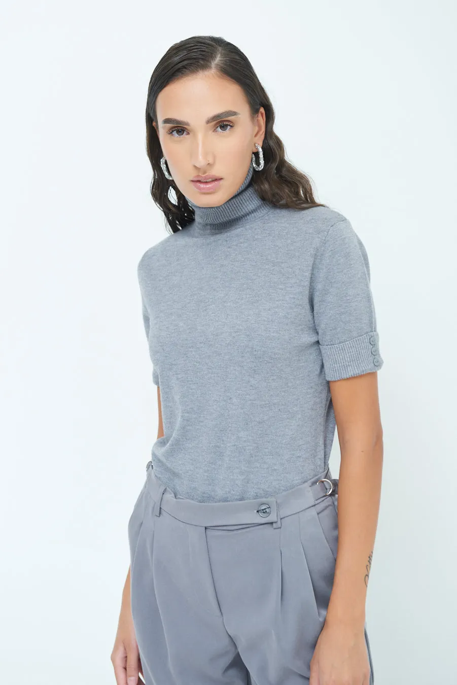 Short-sleeve turtleneck top wholesale